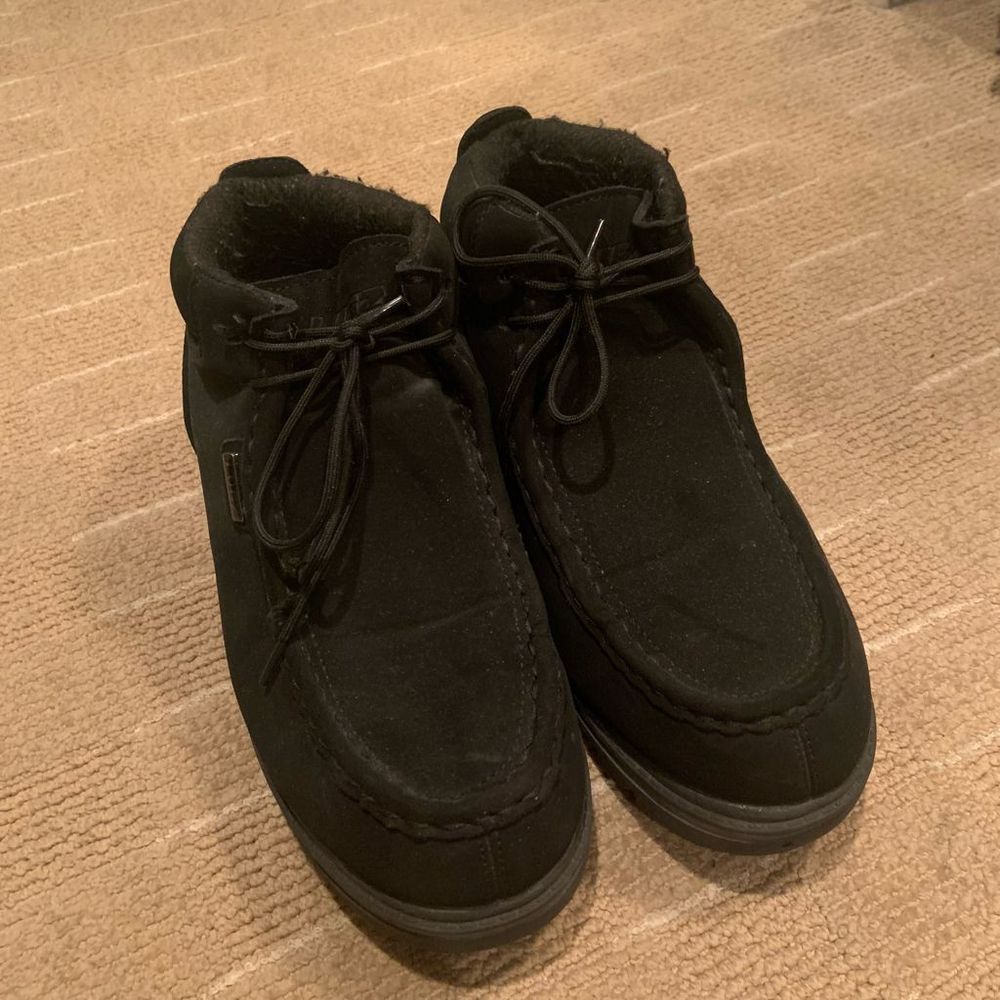 Size 9.5 Men’s | LUGZ FRINGE CHUKKA BOOT